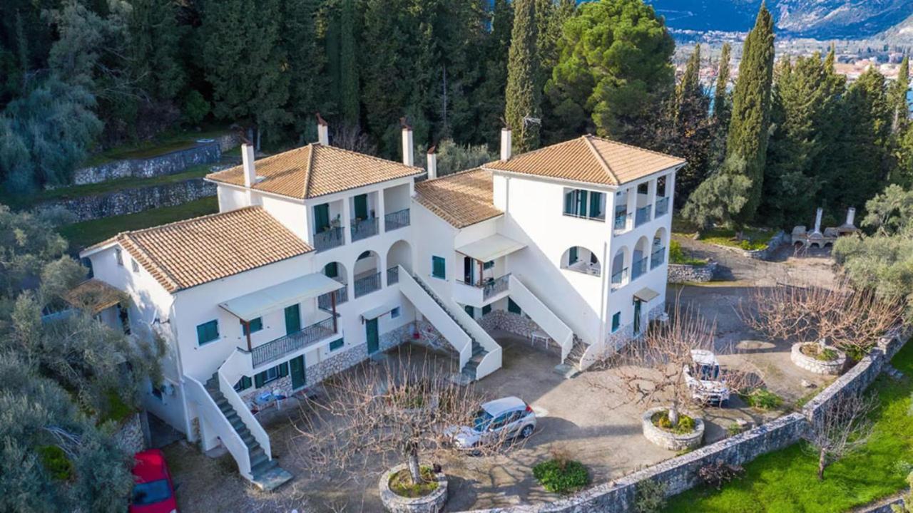 Villa Evgenia Yénion Eksteriør billede